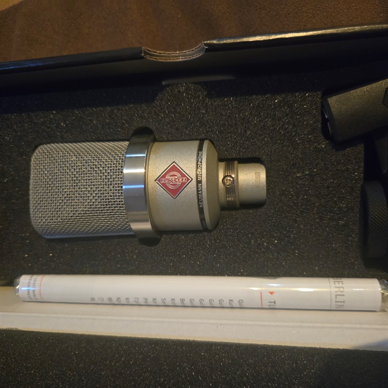 NEUMANN TLM102の画像